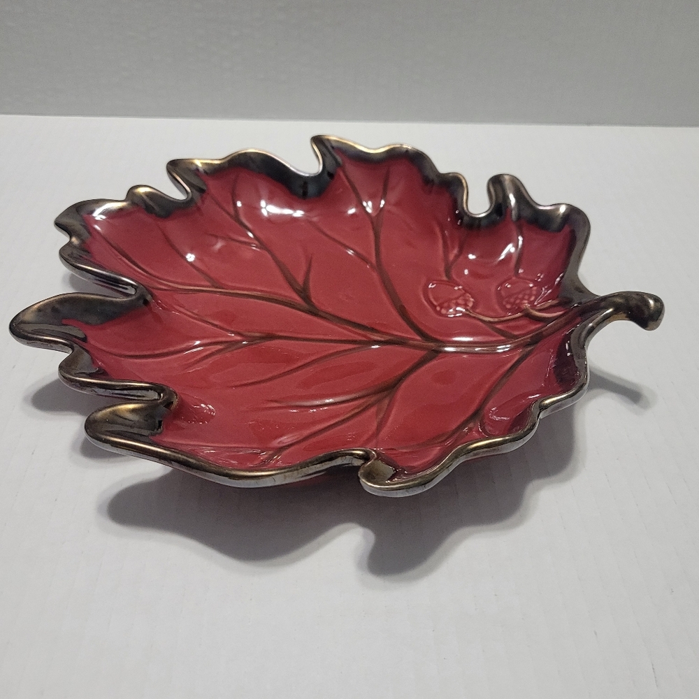 Stoneware Hand Painted Red Leaf bowl with gold trim